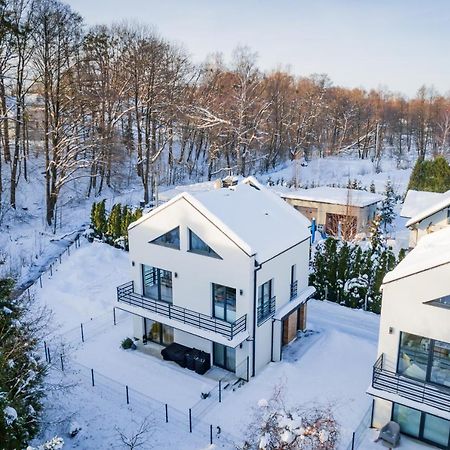 Апартаменты Apartament Nad Strumykiem Z Ogrodkiem - Dream Apart Устронь Экстерьер фото