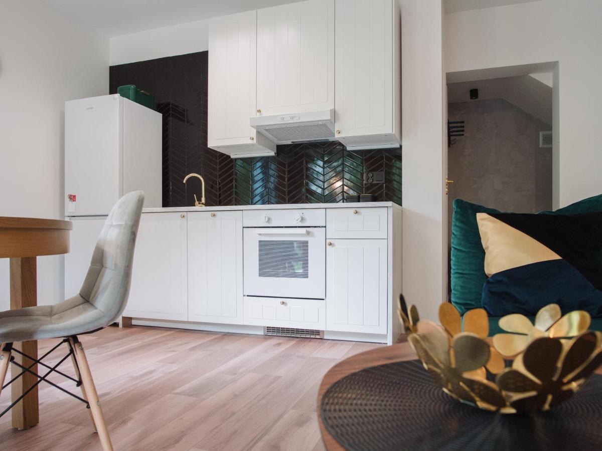 Апартаменты Apartament Nad Strumykiem Z Ogrodkiem - Dream Apart Устронь Экстерьер фото