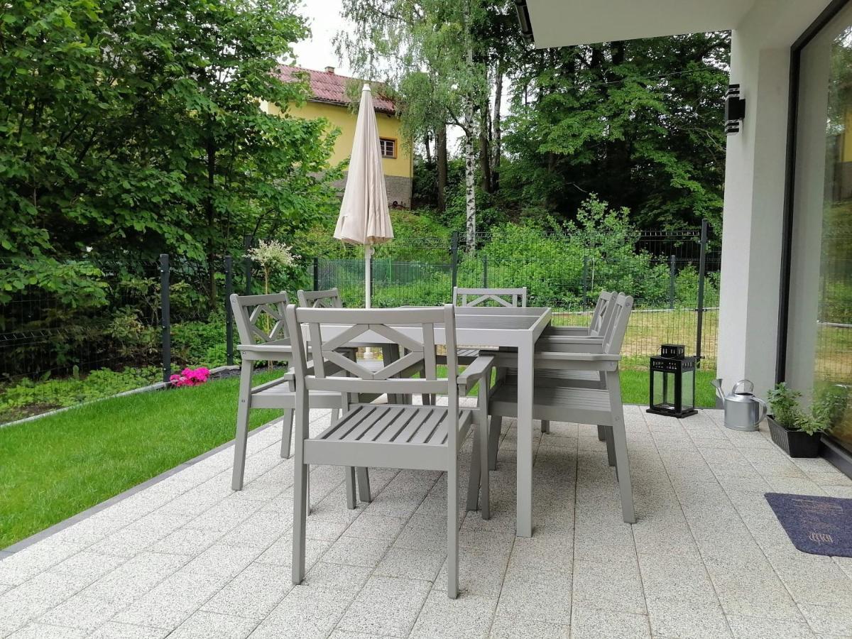 Апартаменты Apartament Nad Strumykiem Z Ogrodkiem - Dream Apart Устронь Экстерьер фото