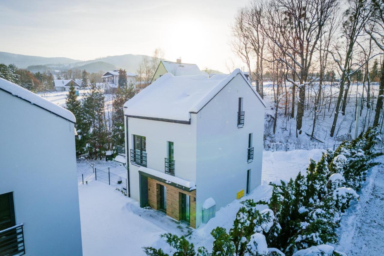 Апартаменты Apartament Nad Strumykiem Z Ogrodkiem - Dream Apart Устронь Экстерьер фото